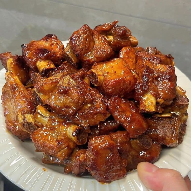 Sườn Xào Chua Ngọt