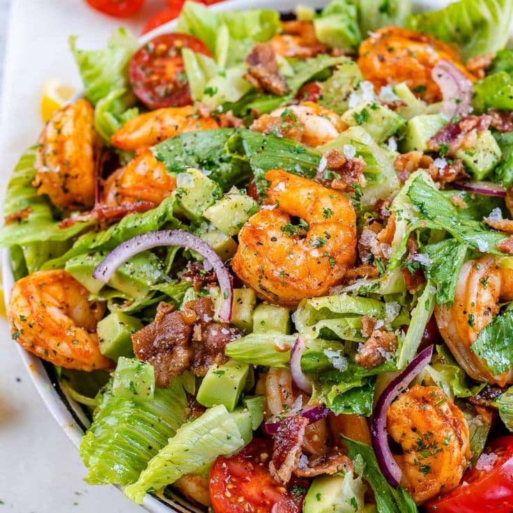 Salad Tôm Và Thịt Hun Khói
